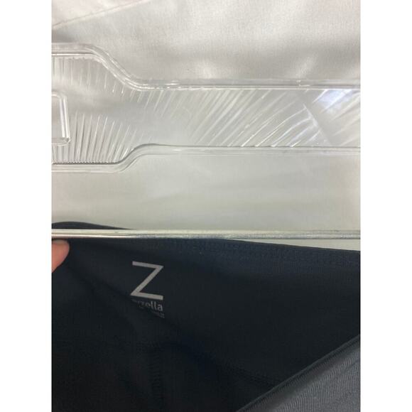 Zella Black Mesh Bottom Capri Legging Size Medium - Picture 2 of 3